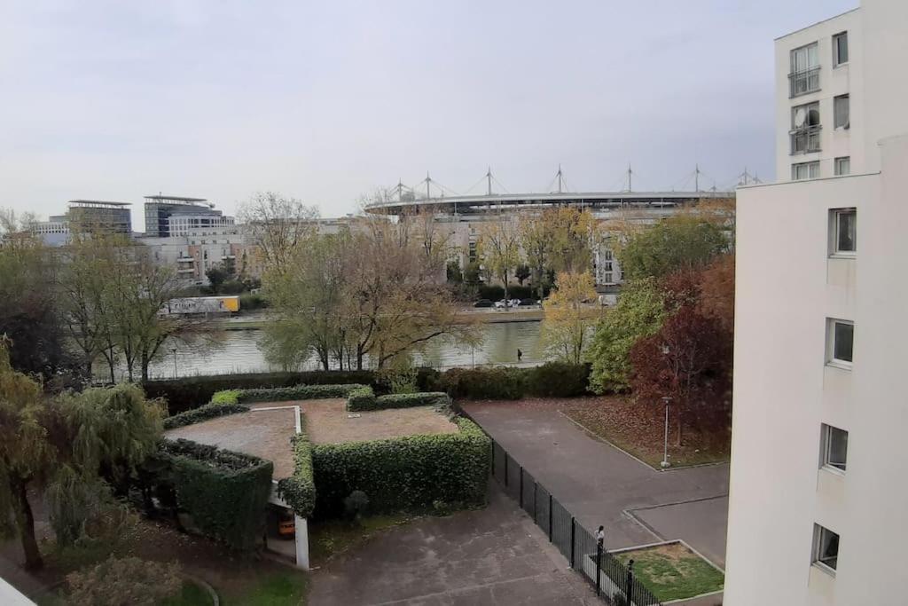 3Pieces Stade De France Grand-Paris Saint-Denis  Dış mekan fotoğraf